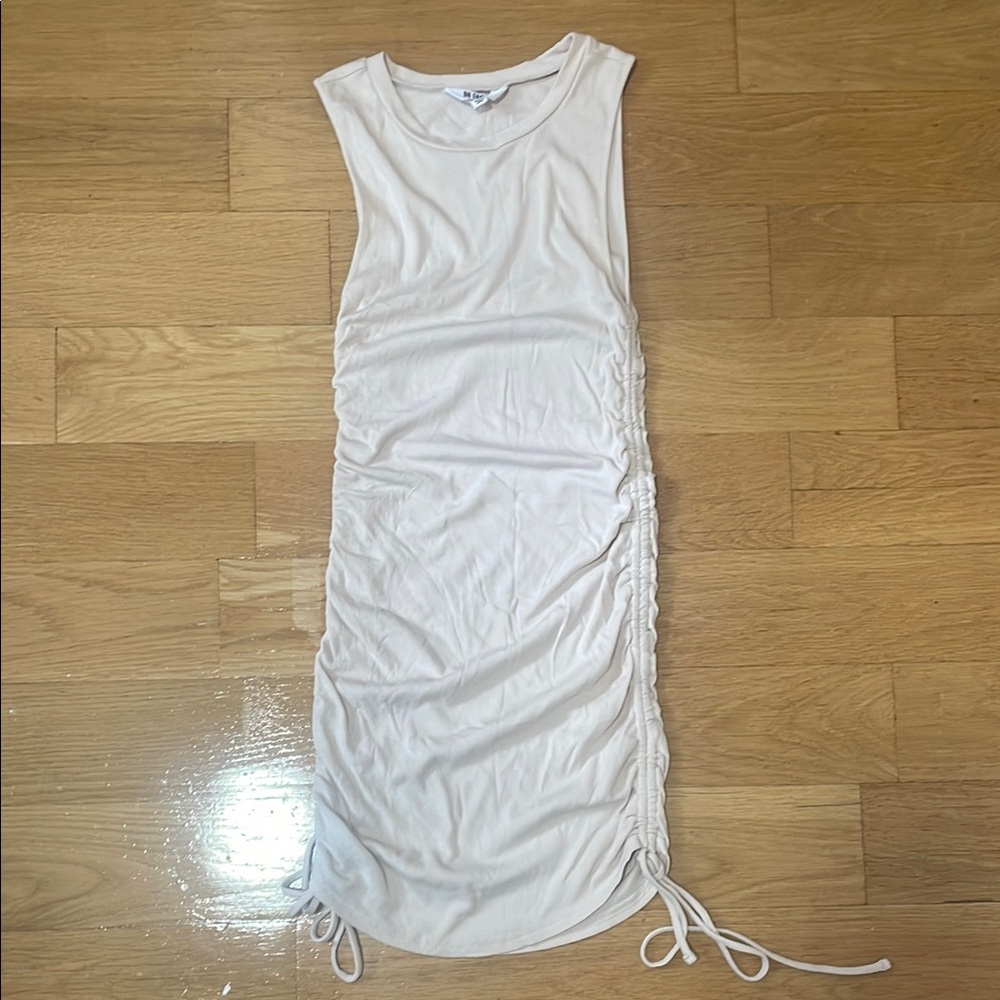 BB Dakota Steve Madden Sleeveless Ruched Dress in Cream Size M